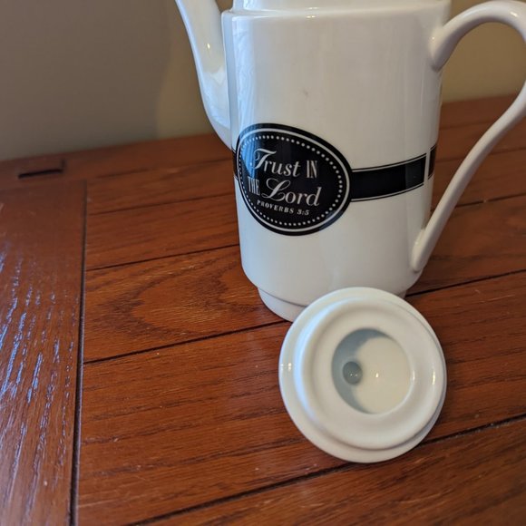 Trust in the Lord Black & White Teapot/Coffee Pot Proverbs 3:5 Pitcher - Picture 8 of 12